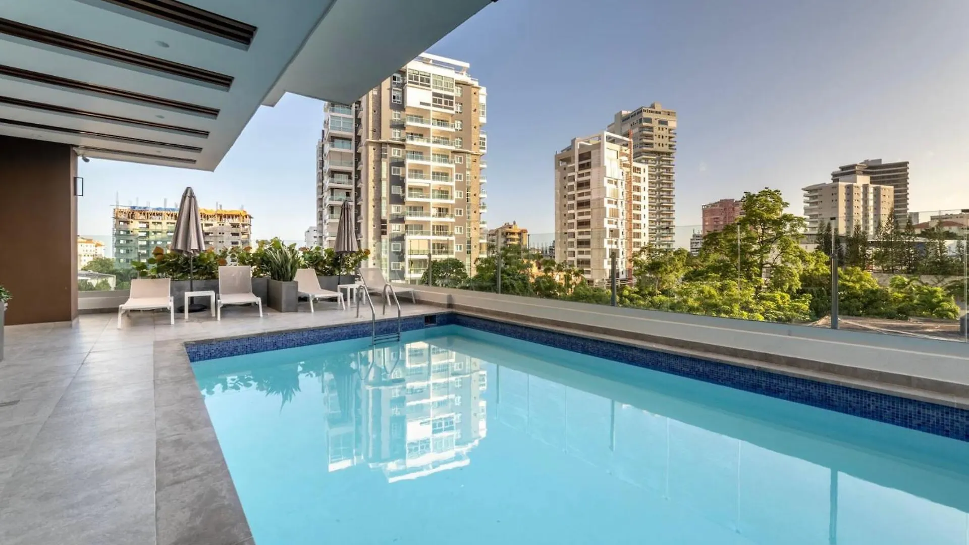 Your Downtown Oasis Comfort And Style Santo Domingo 0*,